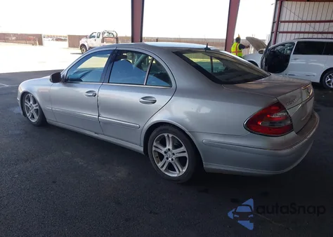2005 Mercedes-Benz E 500 from USA, damaged, VIN WDBUF70J25A692442